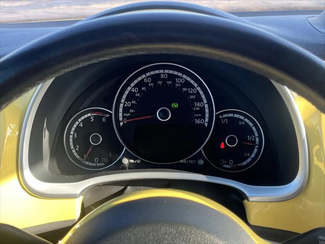 2013 Volkswagen Beetle 2.0L TDI