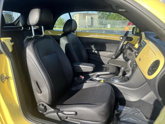 2013 Volkswagen Beetle 2.0L TDI