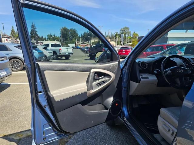 2007 Toyota RAV4 Limited V6
