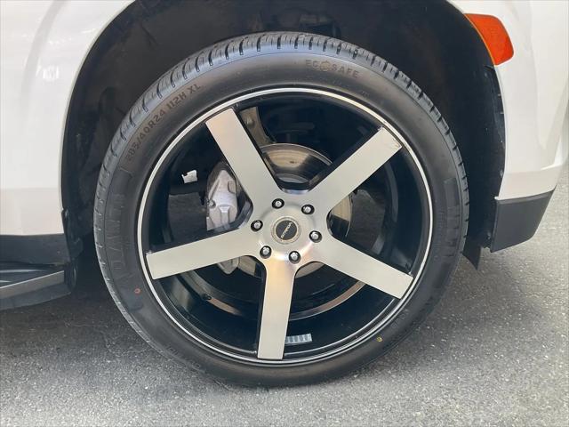 2022 Chevrolet Suburban 4WD LS