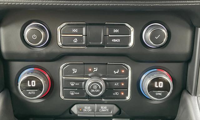 2022 Chevrolet Suburban 4WD LS