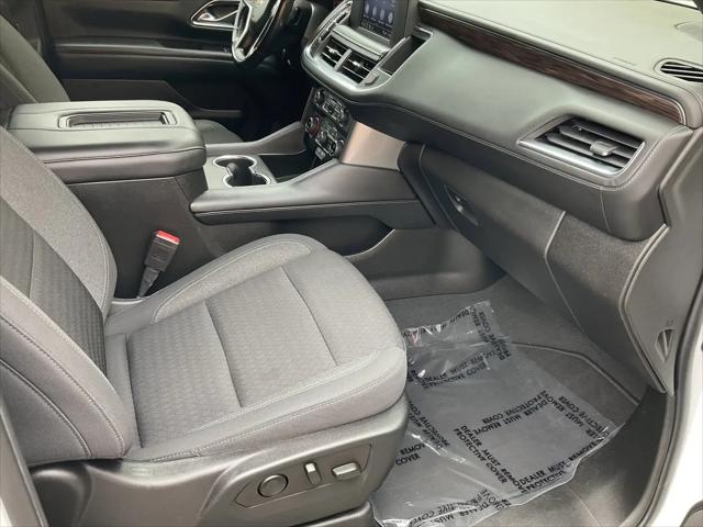 2022 Chevrolet Suburban 4WD LS