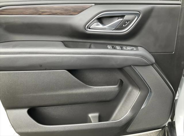 2022 Chevrolet Suburban 4WD LS