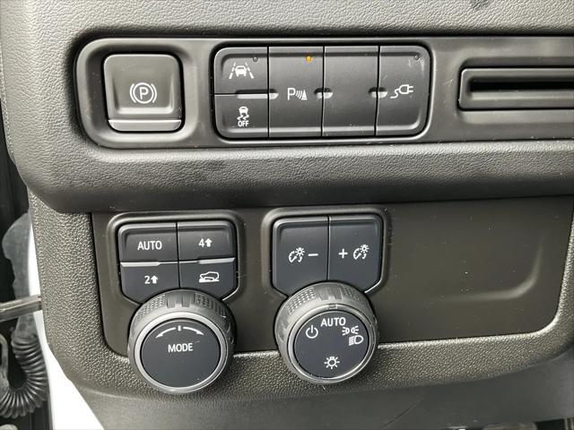 2022 Chevrolet Suburban 4WD LS