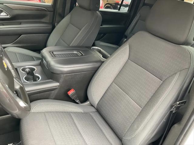 2022 Chevrolet Suburban 4WD LS