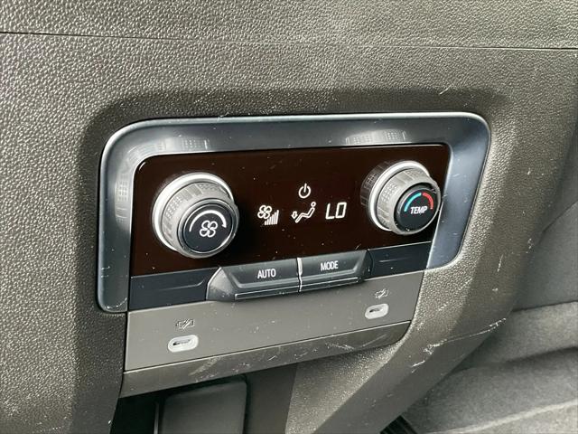 2022 Chevrolet Suburban 4WD LS