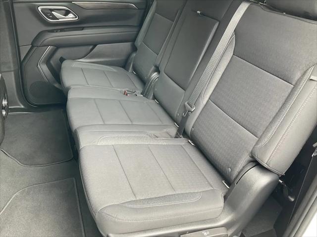2022 Chevrolet Suburban 4WD LS
