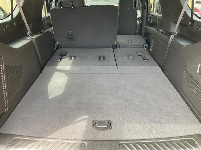 2022 Chevrolet Suburban 4WD LS