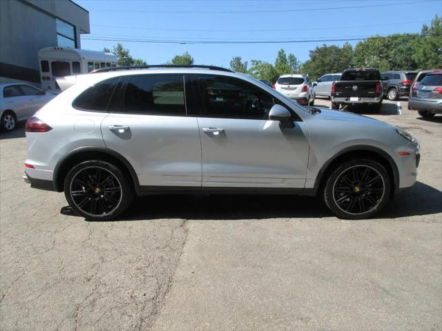 2018 Porsche Cayenne S