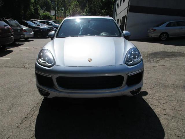 2018 Porsche Cayenne S