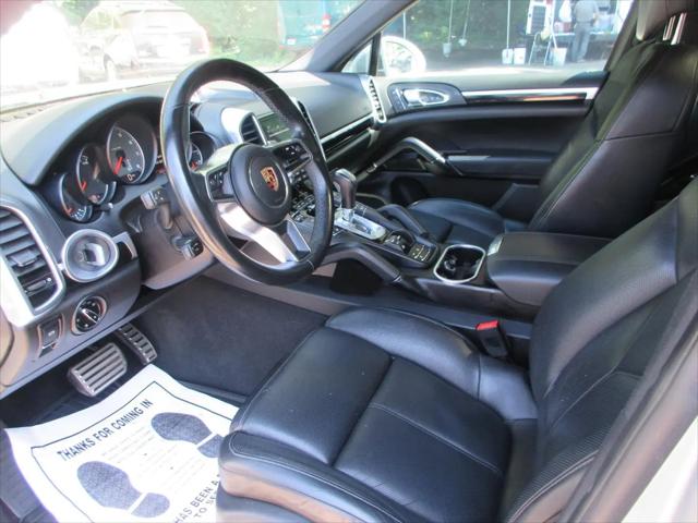 2018 Porsche Cayenne S