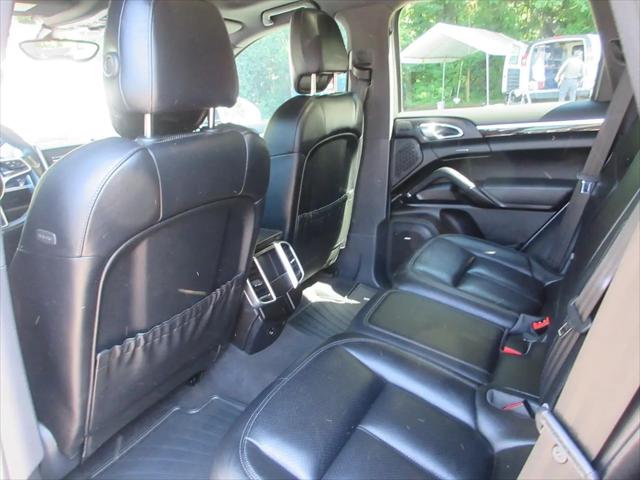 2018 Porsche Cayenne S