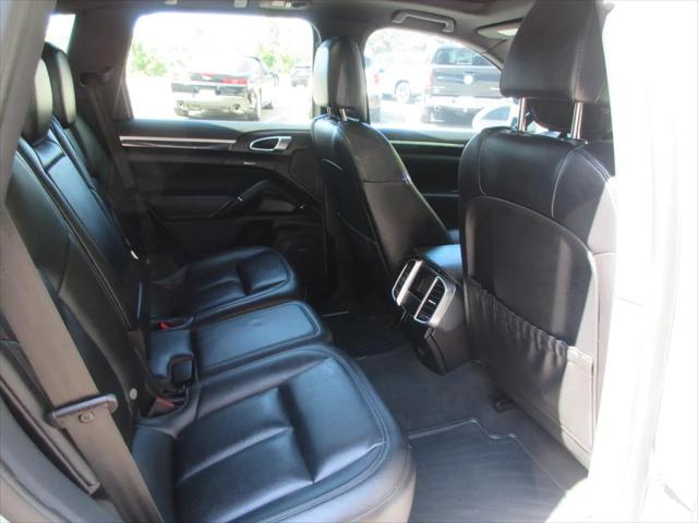 2018 Porsche Cayenne S
