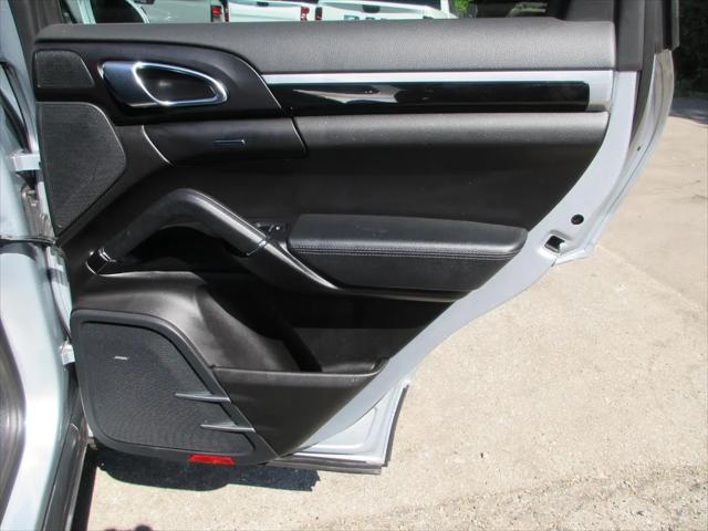 2018 Porsche Cayenne S