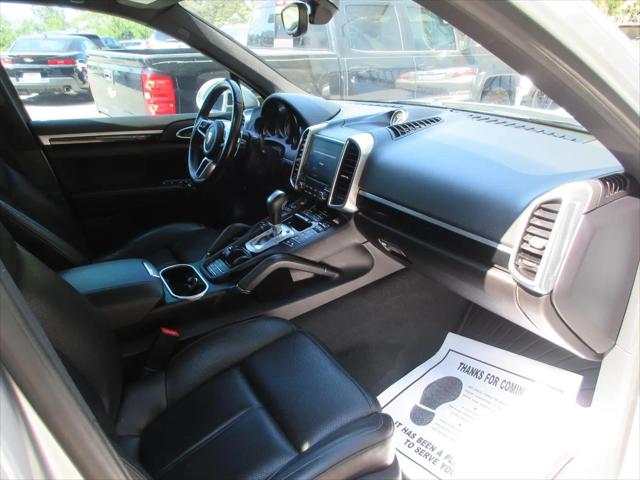 2018 Porsche Cayenne S