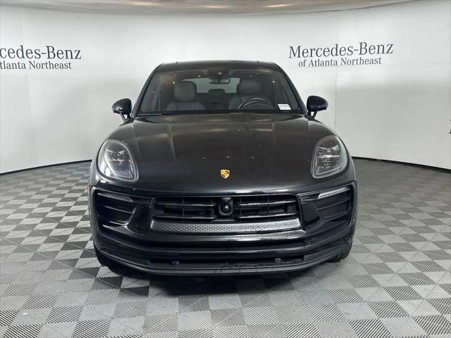 2023 Porsche Macan T
