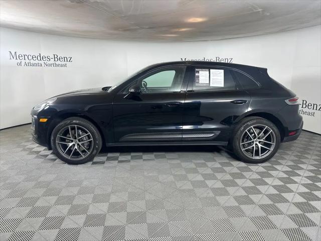 2023 Porsche Macan T