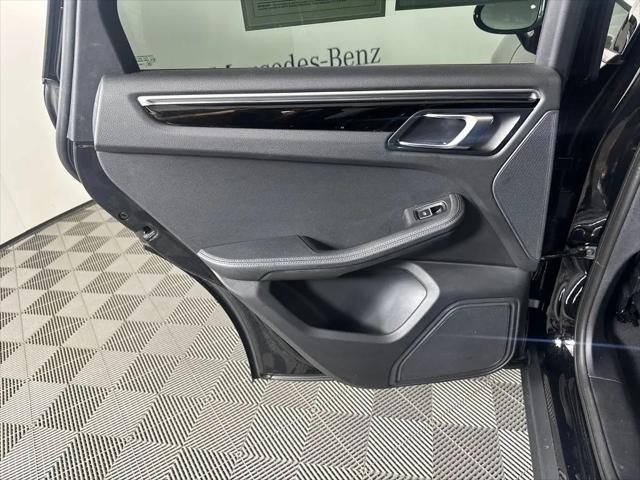 2023 Porsche Macan T