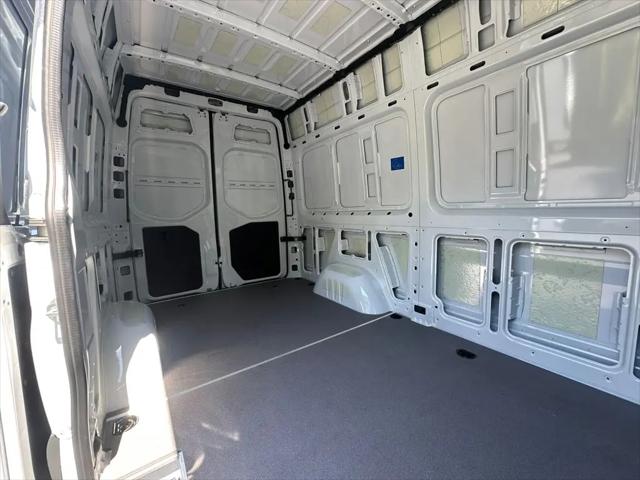 2026 Mercedes-Benz Sprinter 2500 Standard Roof 4-Cyl Diesel