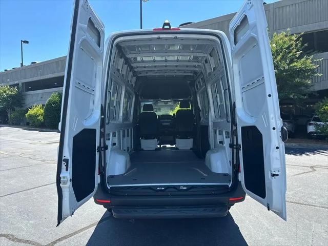 2026 Mercedes-Benz Sprinter 2500 Standard Roof 4-Cyl Diesel