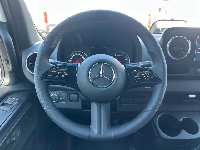 2026 Mercedes-Benz Sprinter 2500 Standard Roof 4-Cyl Diesel
