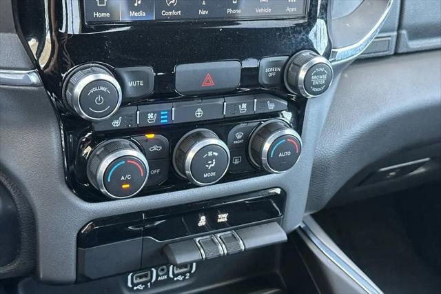 2024 Ram 1500 Laramie Crew Cab 4x2 5'7" Box
