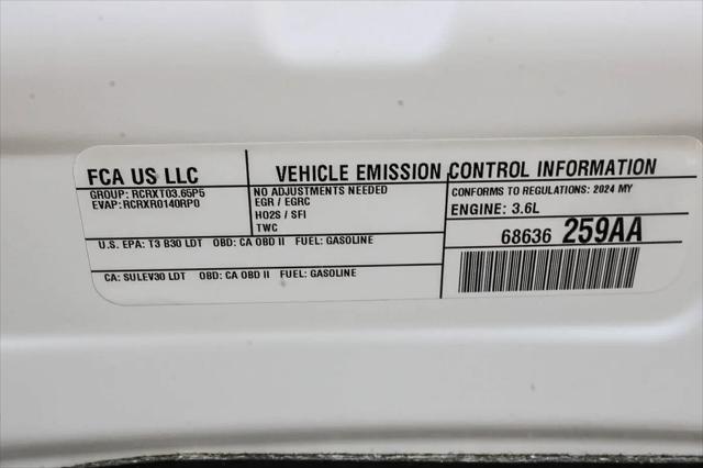 2024 Chrysler Pacifica Touring L