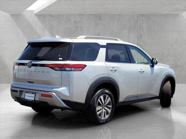 2025 Nissan Pathfinder SL 4WD
