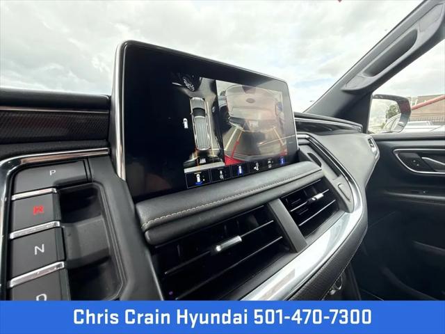 2023 GMC Yukon XL 4WD AT4