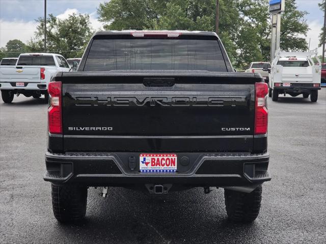 2026 Chevrolet Silverado 1500 4WD Crew Cab Short Bed Custom Trail Boss