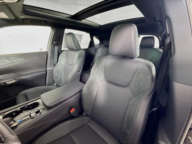 2026 Lexus RX 450h+ Luxury