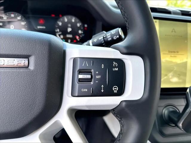 2026 Land Rover Defender P500 X-Dynamic SE