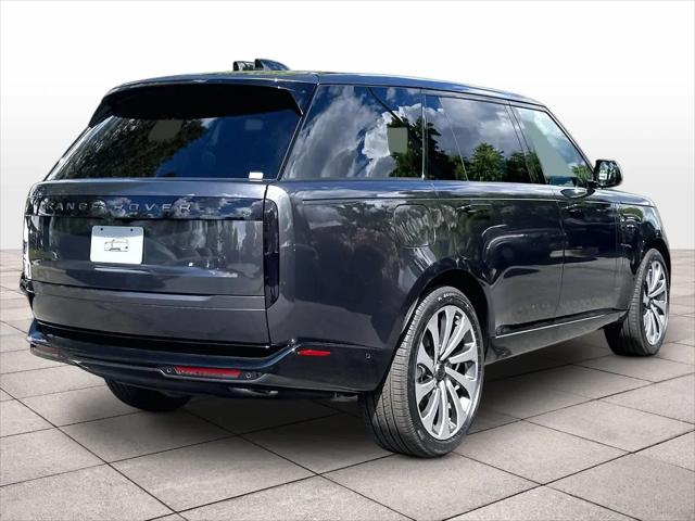 2026 Land Rover Range Rover P400 SE 7 Seat
