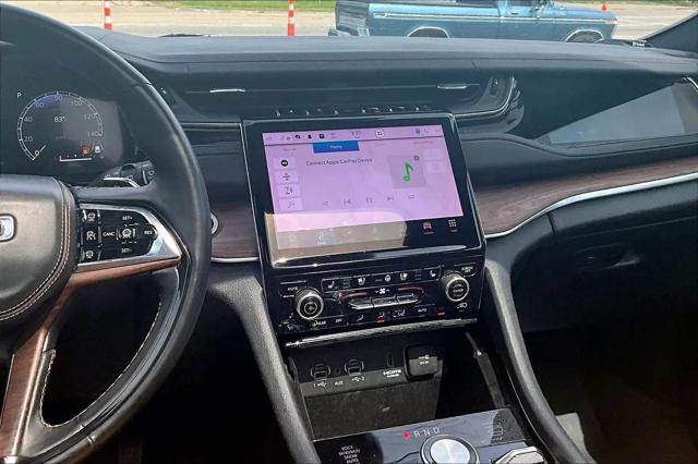 2022 Jeep Grand Cherokee Summit 4x4