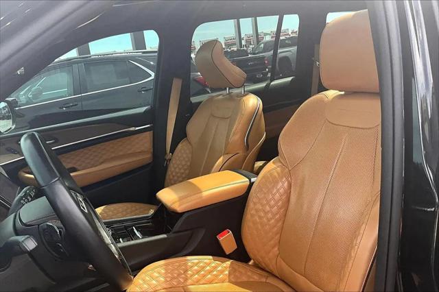 2022 Jeep Grand Cherokee Summit 4x4