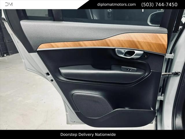 2024 Volvo XC90 Recharge T8 Plus Bright Theme 7-Seater