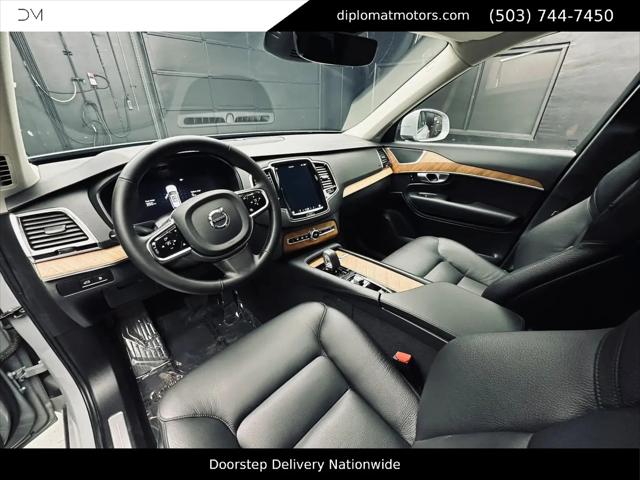 2024 Volvo XC90 Recharge T8 Plus Bright Theme 7-Seater