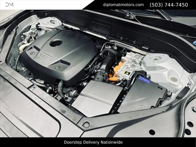 2024 Volvo XC90 Recharge T8 Plus Bright Theme 7-Seater