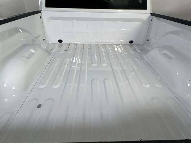 2022 Ram 1500 Classic Warlock Quad Cab 4x4 6'4" Box