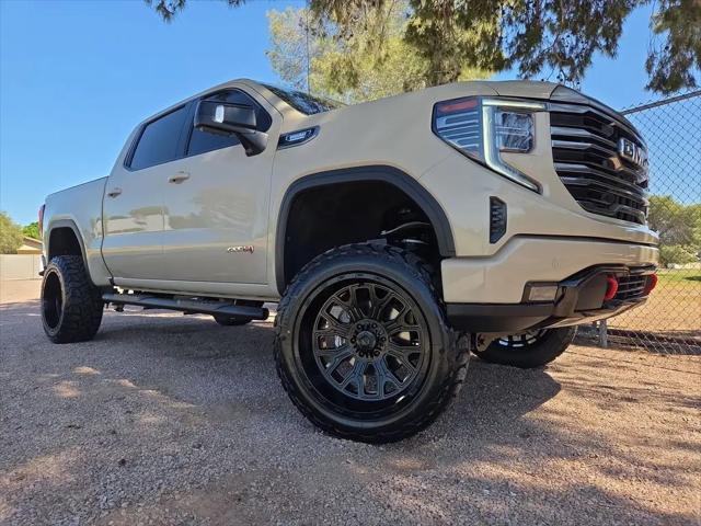 2022 GMC Sierra 1500 4WD Crew Cab Short Box AT4