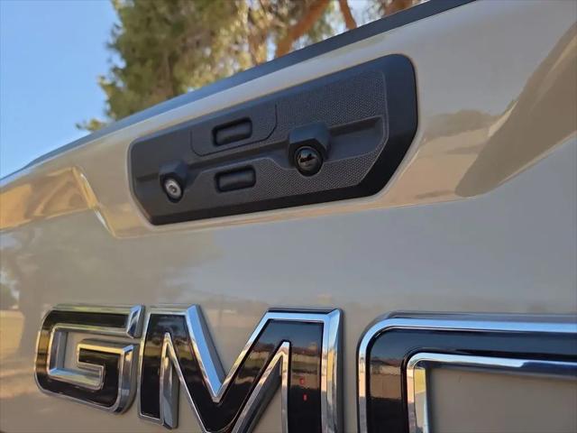 2022 GMC Sierra 1500 4WD Crew Cab Short Box AT4