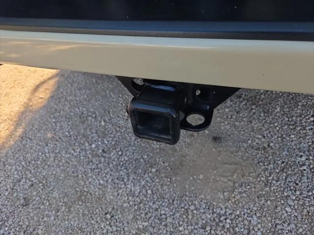 2022 GMC Sierra 1500 4WD Crew Cab Short Box AT4