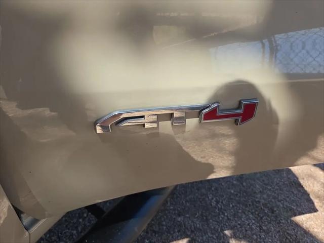 2022 GMC Sierra 1500 4WD Crew Cab Short Box AT4