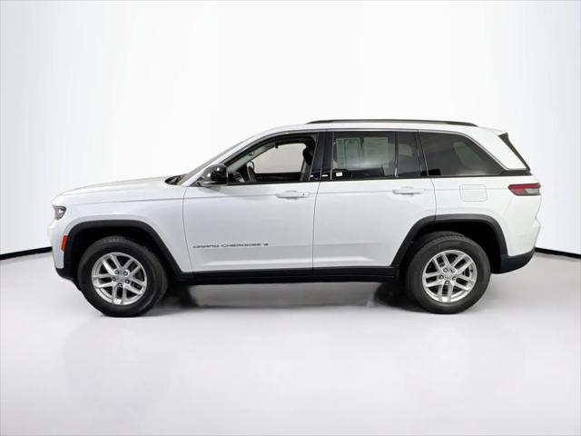 2023 Jeep Grand Cherokee Laredo 4x4
