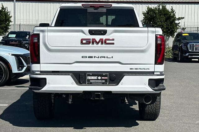 2026 GMC Sierra 2500HD Crew Cab, Standard Bed, Denali, 4WD