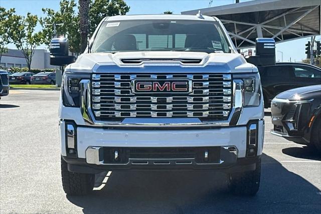 2026 GMC Sierra 2500HD Crew Cab, Standard Bed, Denali, 4WD