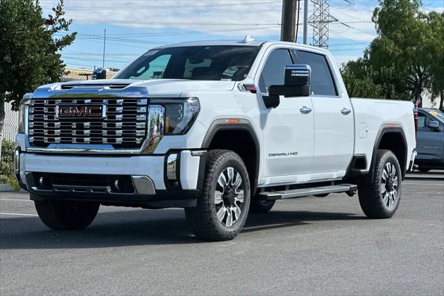2026 GMC Sierra 2500HD Crew Cab, Standard Bed, Denali, 4WD