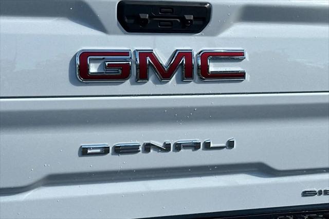 2026 GMC Sierra 2500HD Crew Cab, Standard Bed, Denali, 4WD
