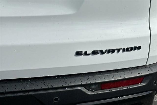 2026 GMC Acadia Elevation FWD