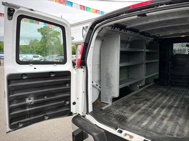 2019 GMC Savana 2500 Work Van